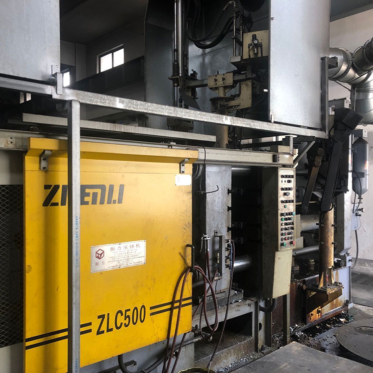 အလူမီနီယံသွန်းလောင်းသည့်အပင်များသည် IT အာရုံခံကိရိယာများကိုပေါင်းစပ်ပုံ